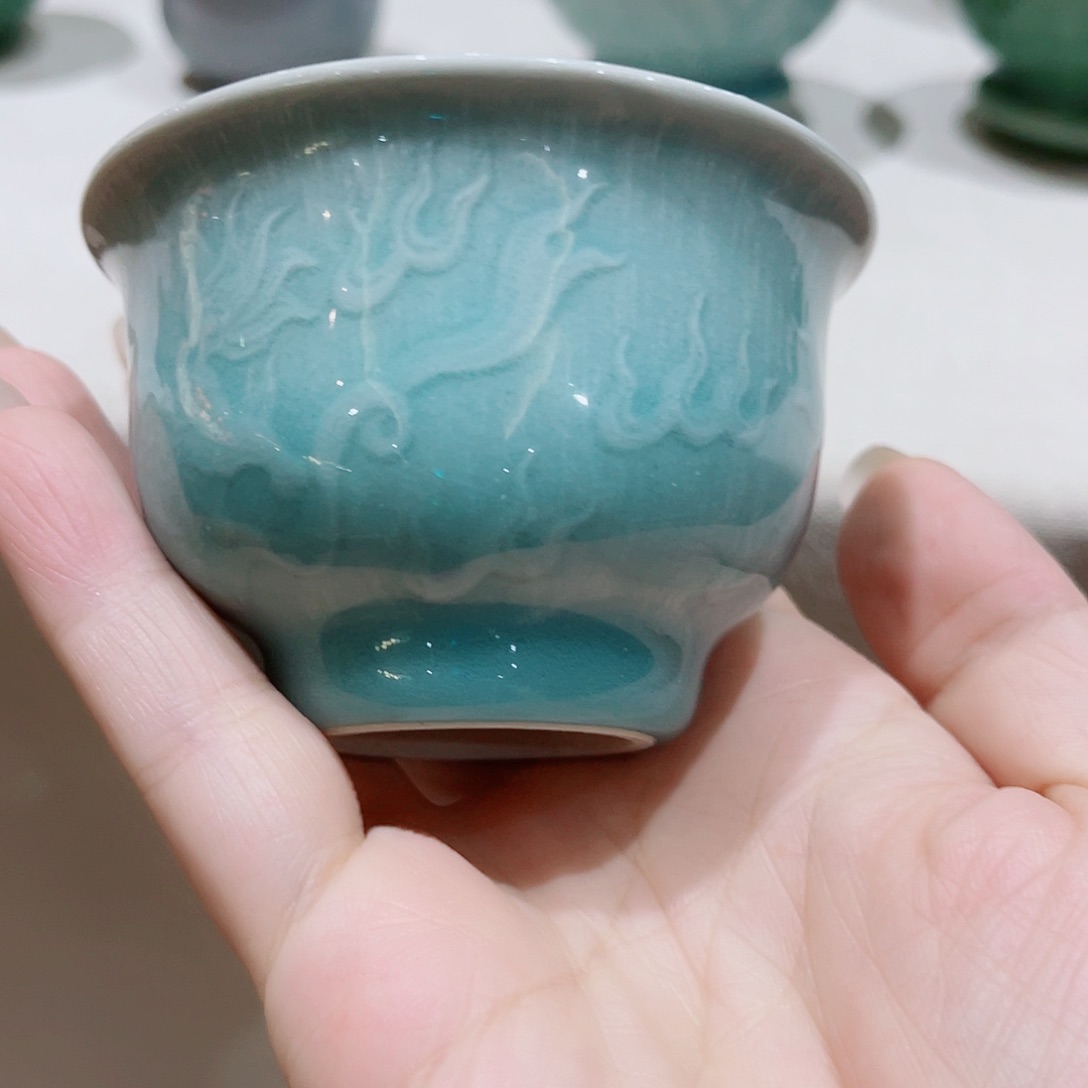 青瓷哈哈哈哈哈哈哈哈