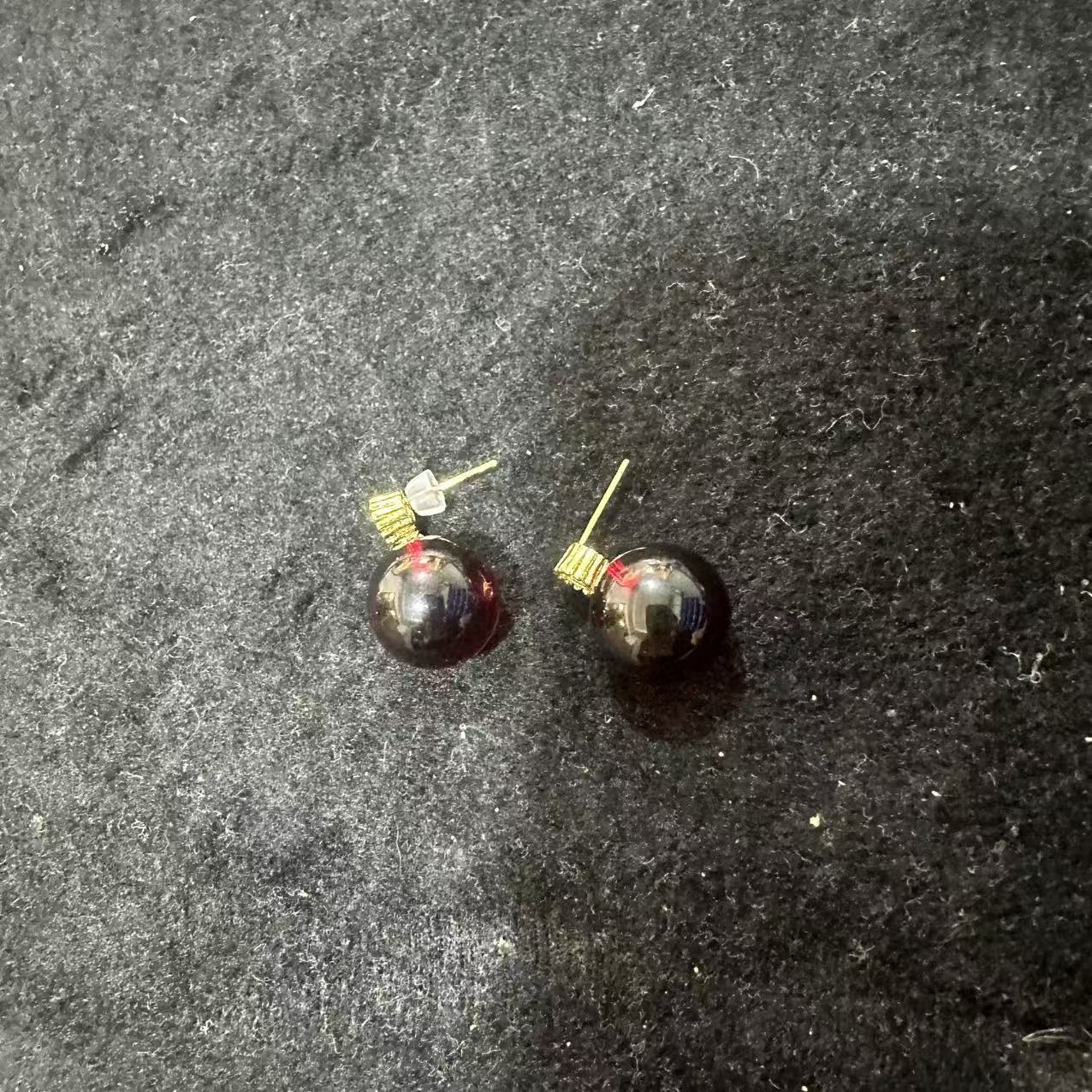 走进万家专属 h156 耳饰