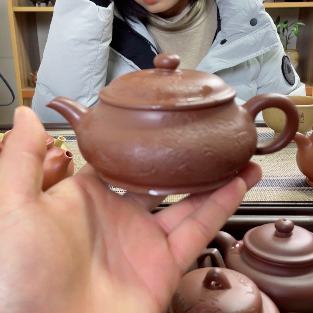 紫砂茶壶明炉。