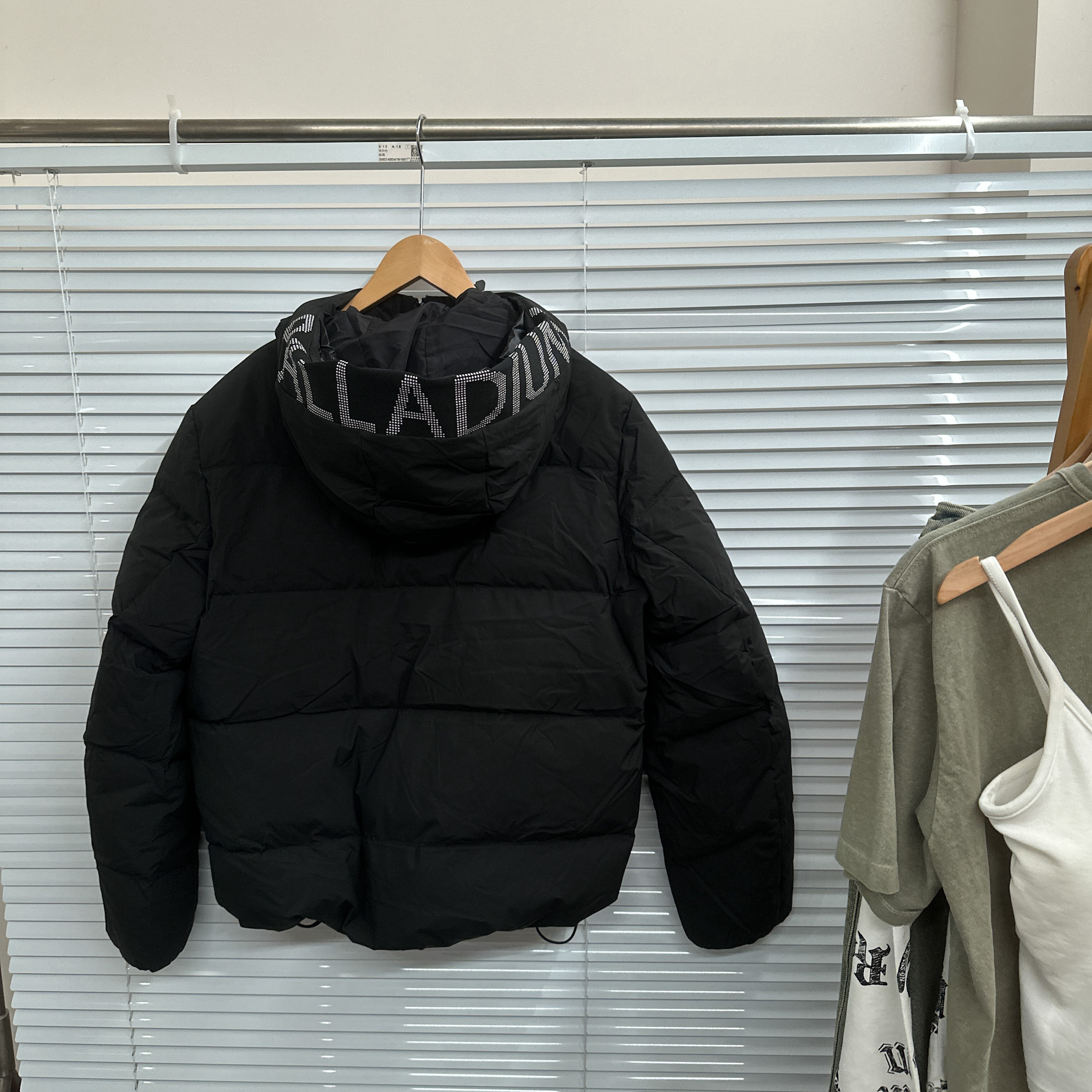 【美琪元选】帕拉 女士连帽字母羽宇嘎嘎外套 厚夹克