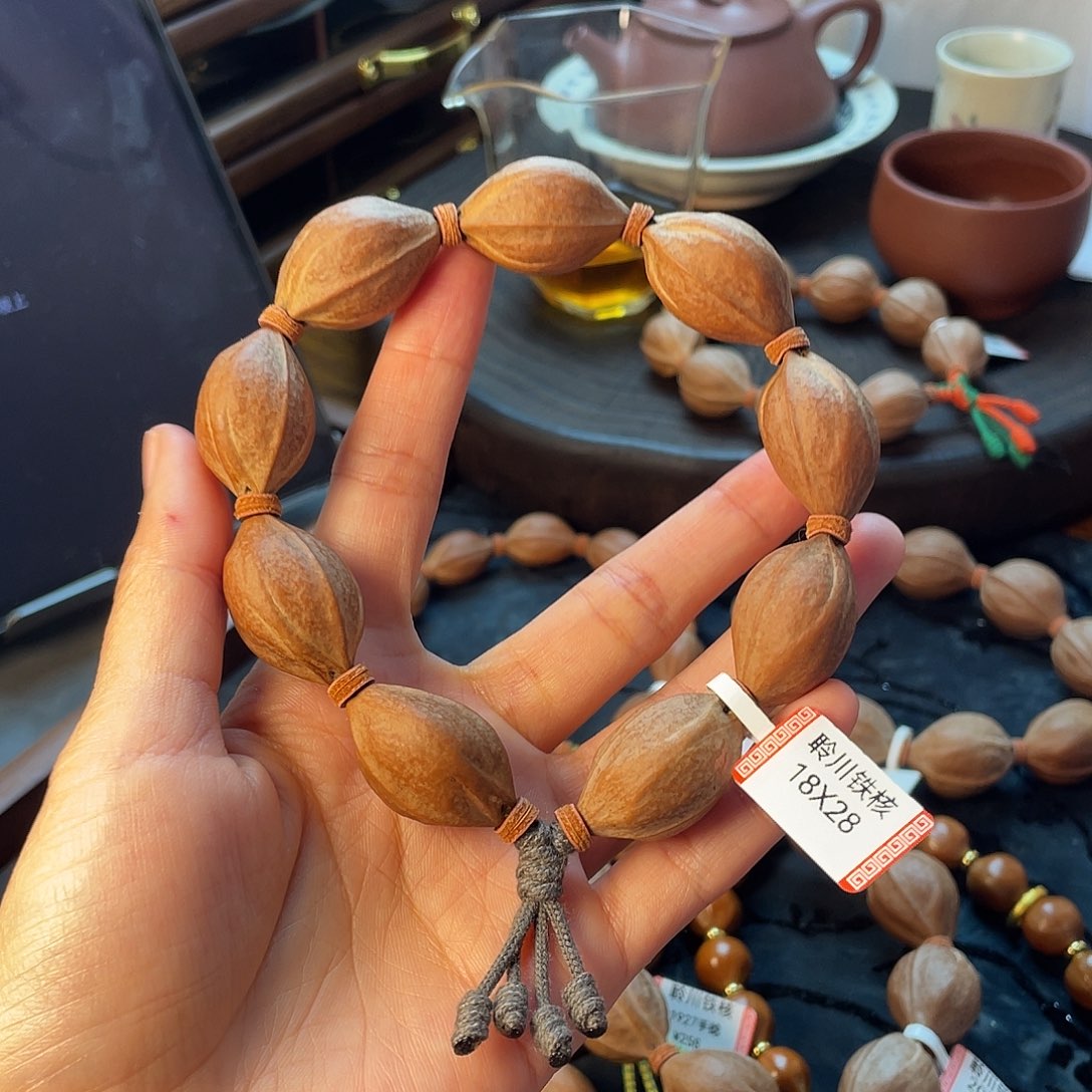 北***池手串/手链橄榄核1828梅林铁核