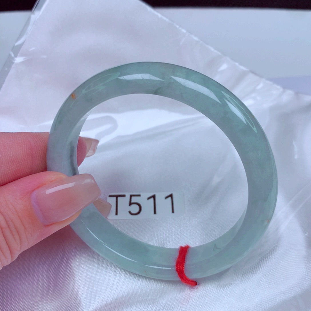 翡翠未镶嵌手镯手镯