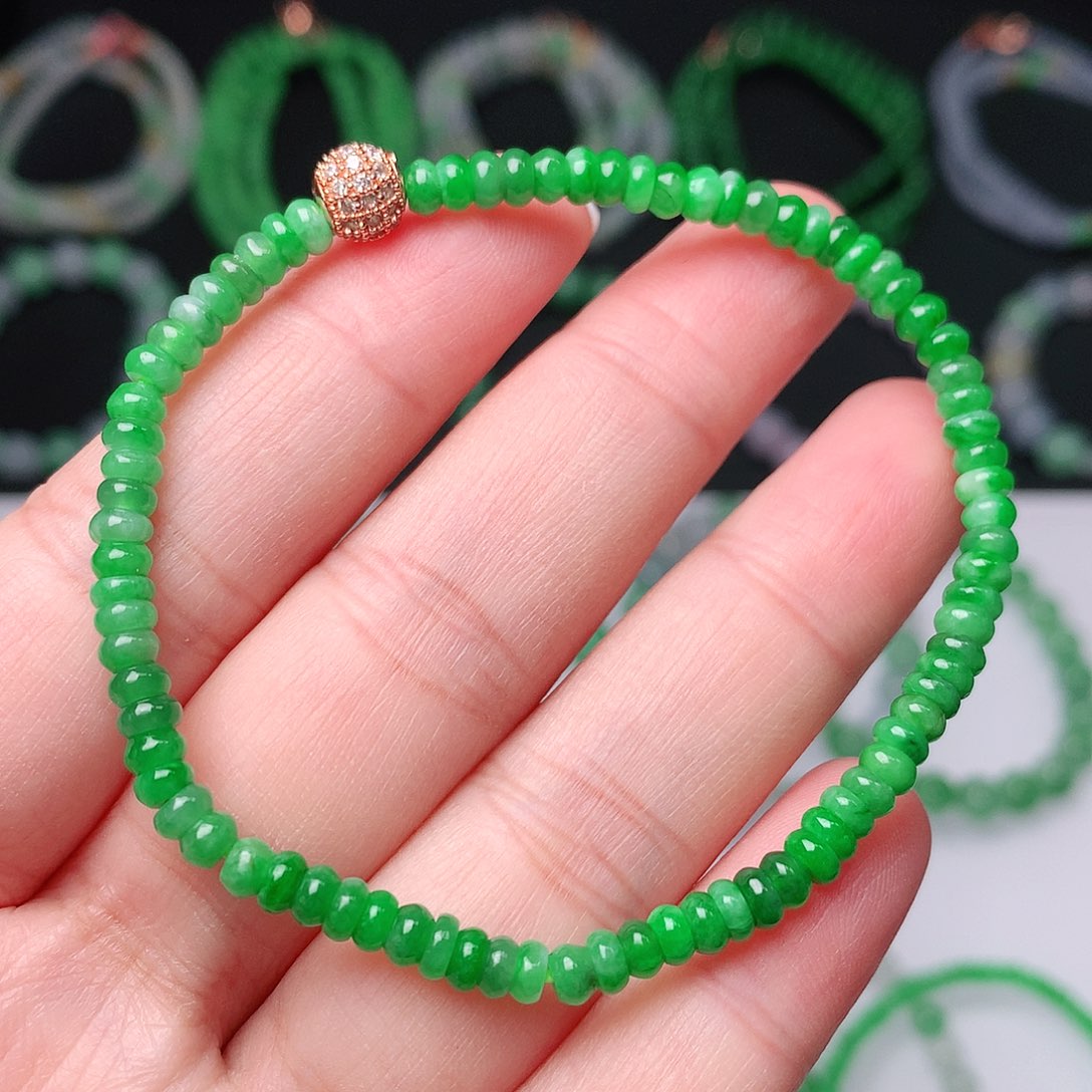 翡翠手链未镶嵌翡翠