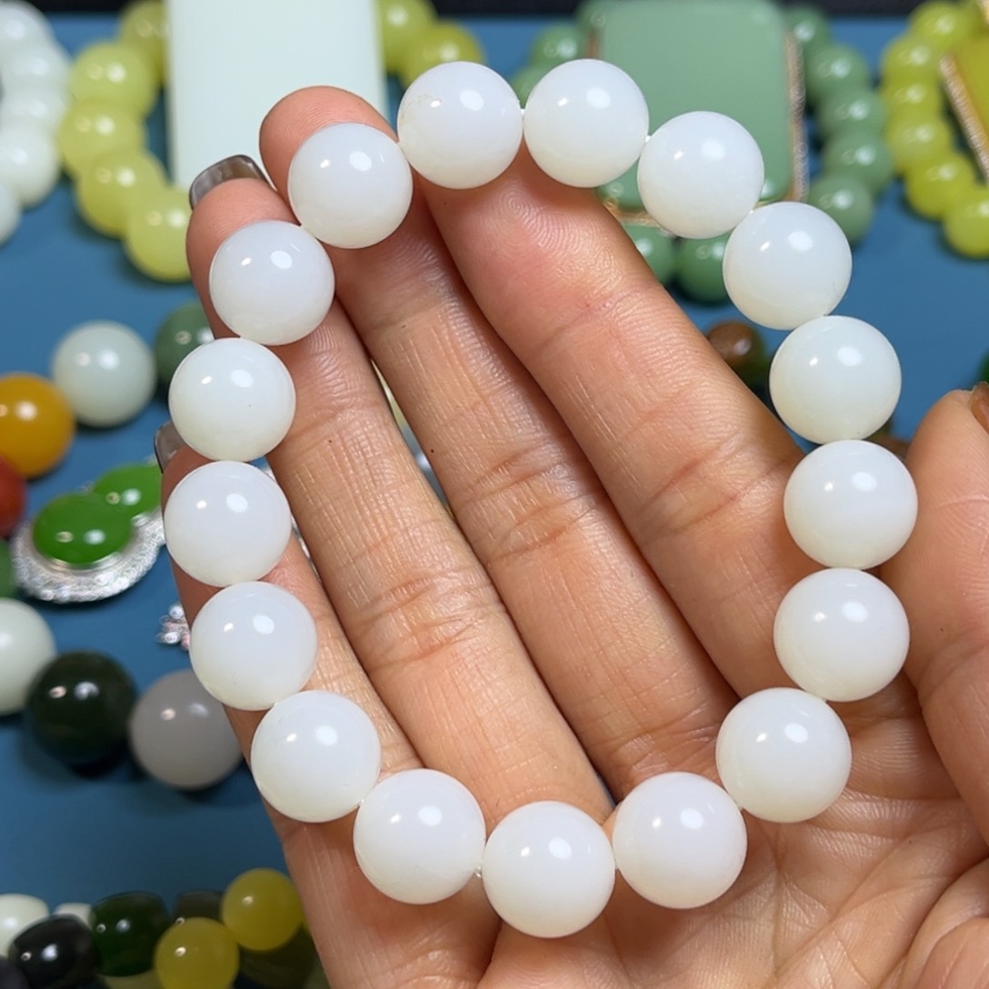 和田玉手串卡12未镶嵌