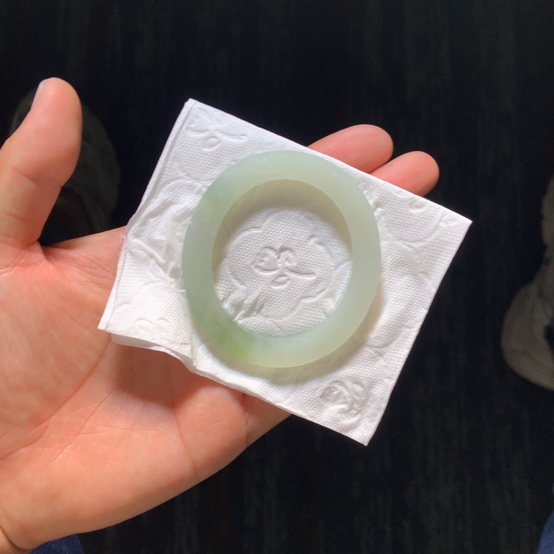 定制翡翠未镶嵌手镯定制