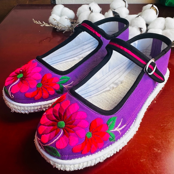 “紫韵花针”云南纯手工绣花复古舞蹈鞋港风平底千层底布鞋37码