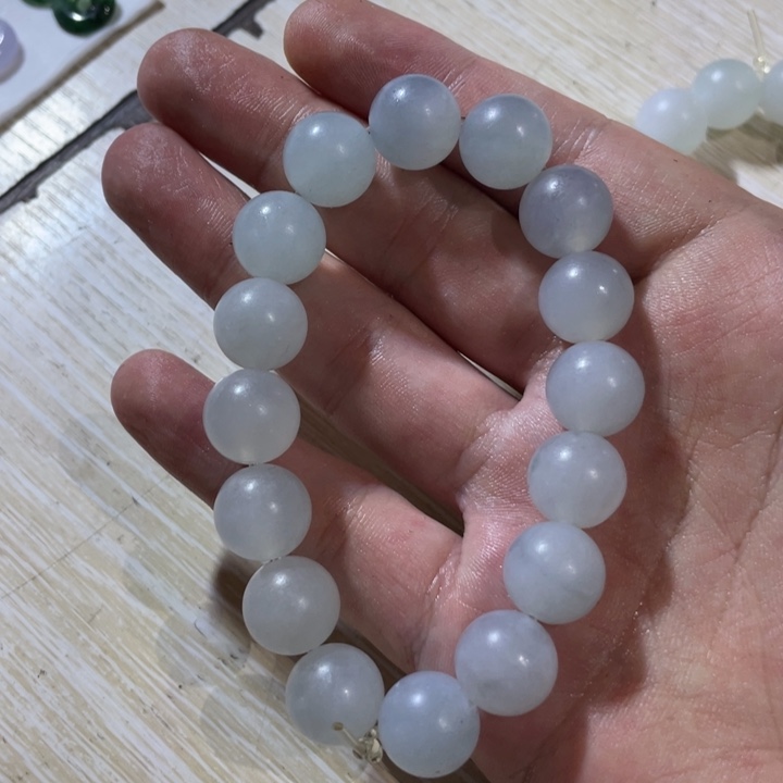 定制翡翠未镶嵌不退不换