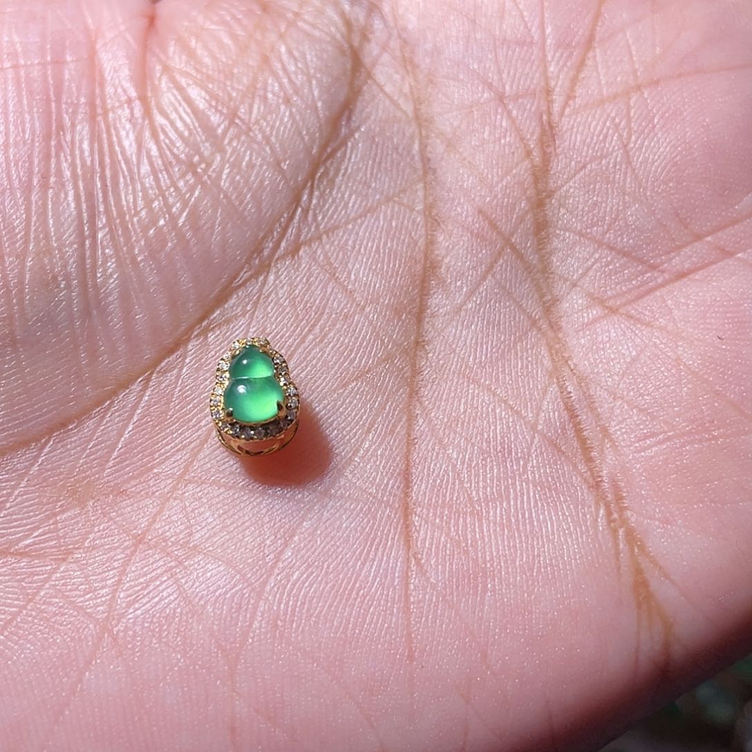 吊坠(不含链)18K金镶嵌翡翠B***y