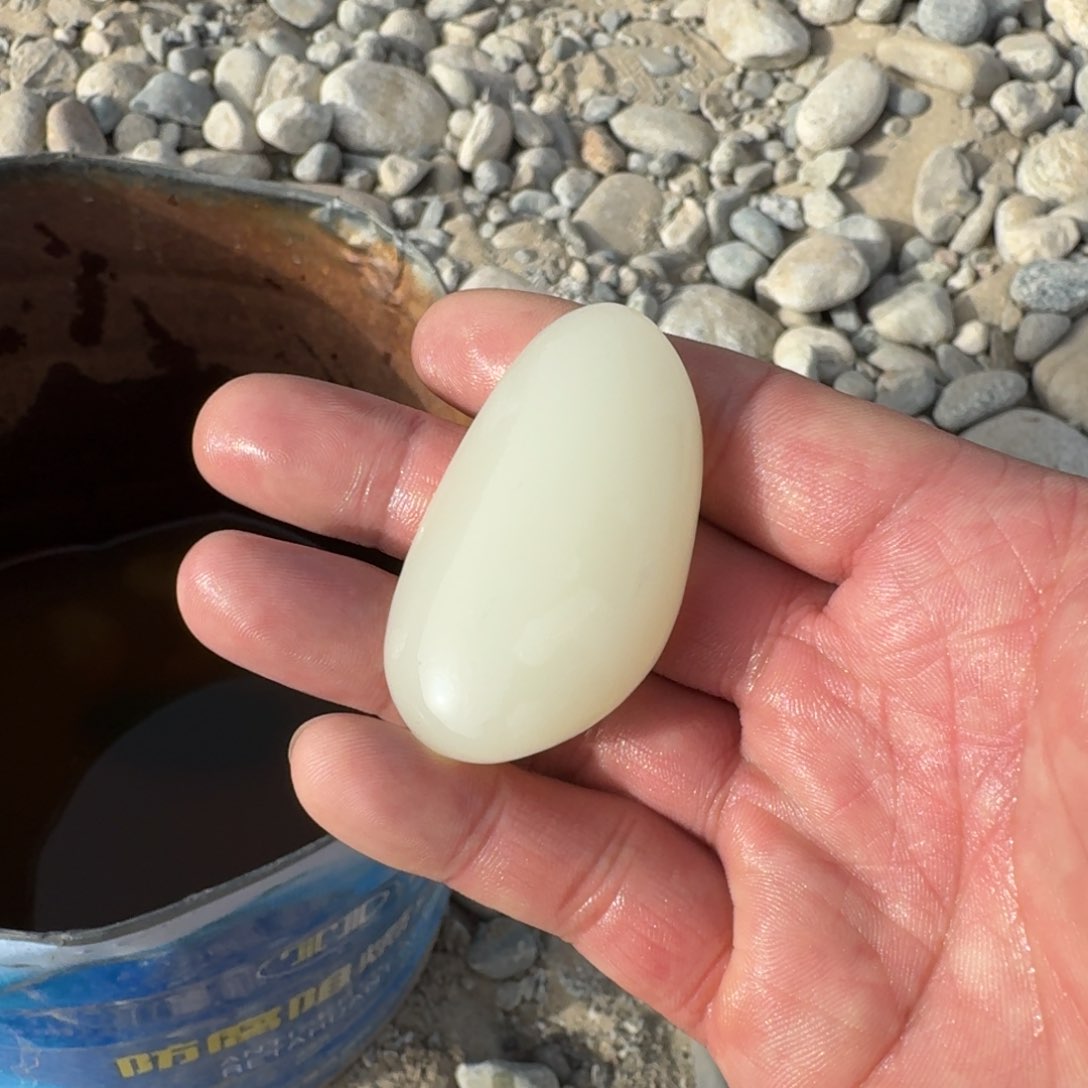 精品无镶嵌小吊坠 