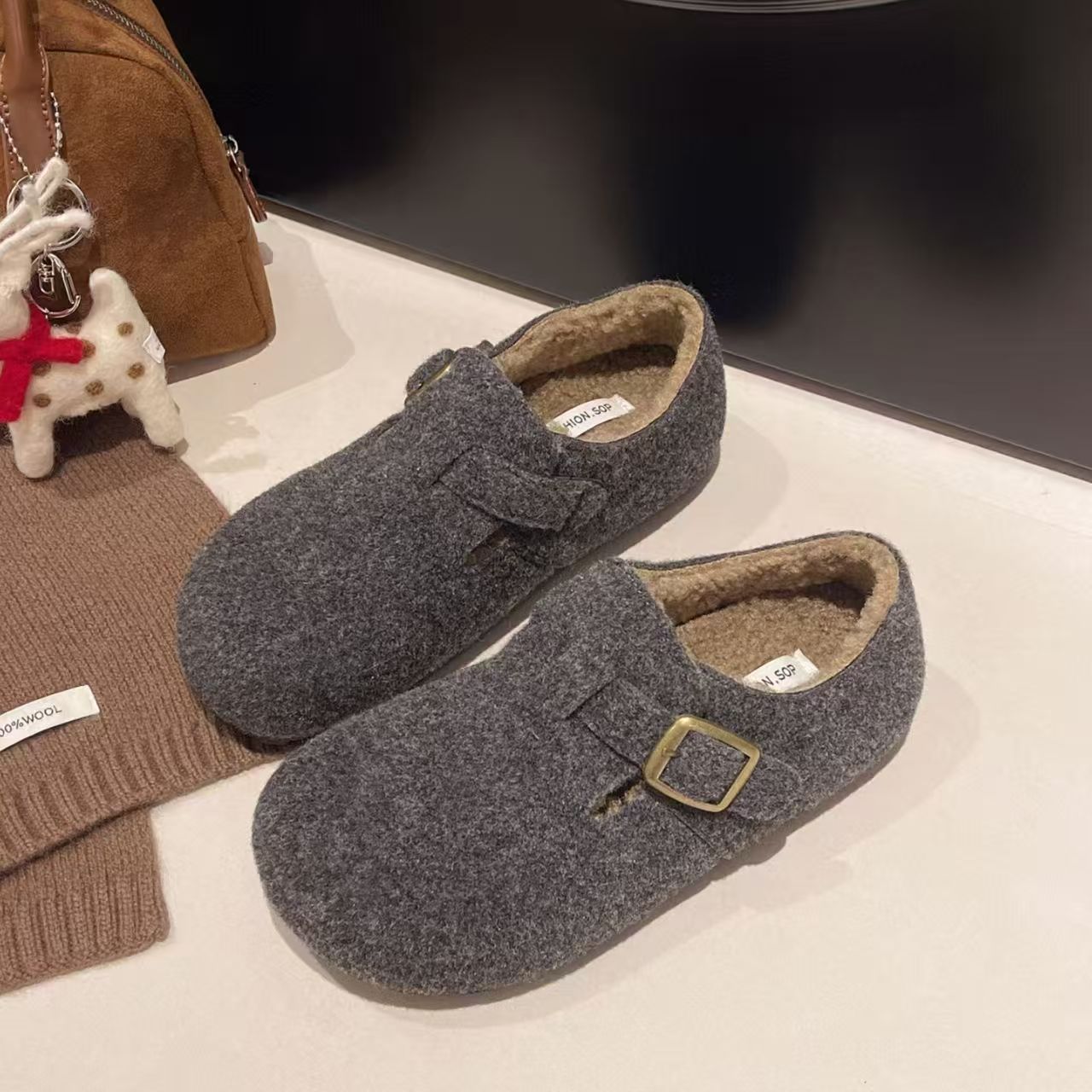 H【有运费险】复古呢子秋冬加绒2025勃肯保暖新款毛毛圆头绒毛棉鞋