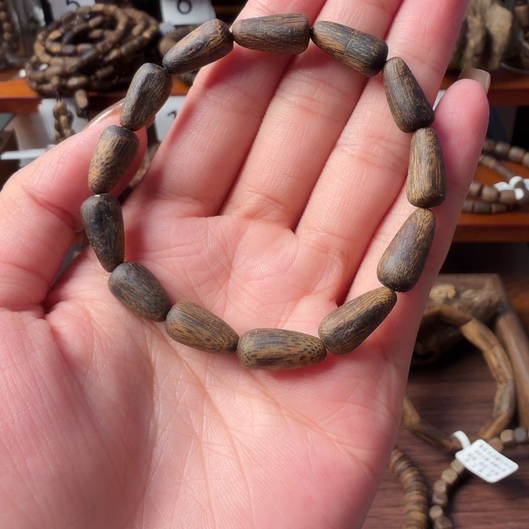 沉香沉香碎屑莺歌绿奇楠树丁单圈多样性发一