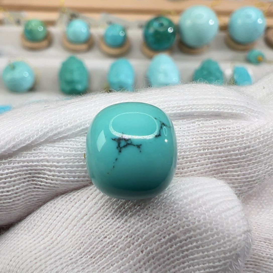 绿松石配饰未镶嵌