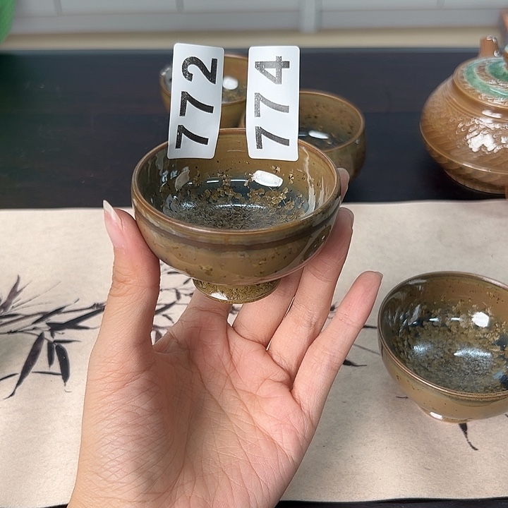 龙泉云间青瓷小米茶器