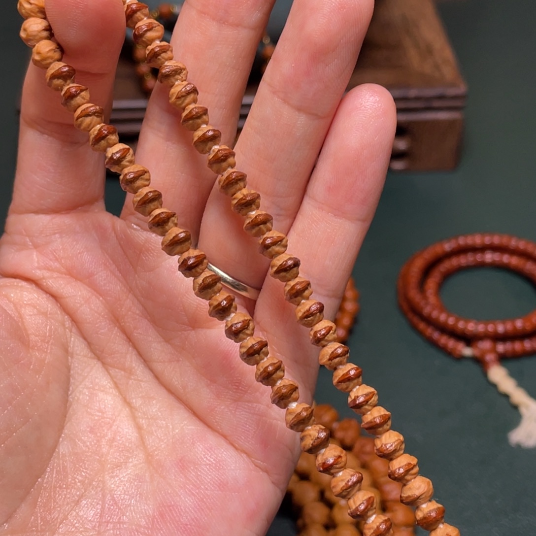 柏香籽/百香籽吊坠小凤眼手持