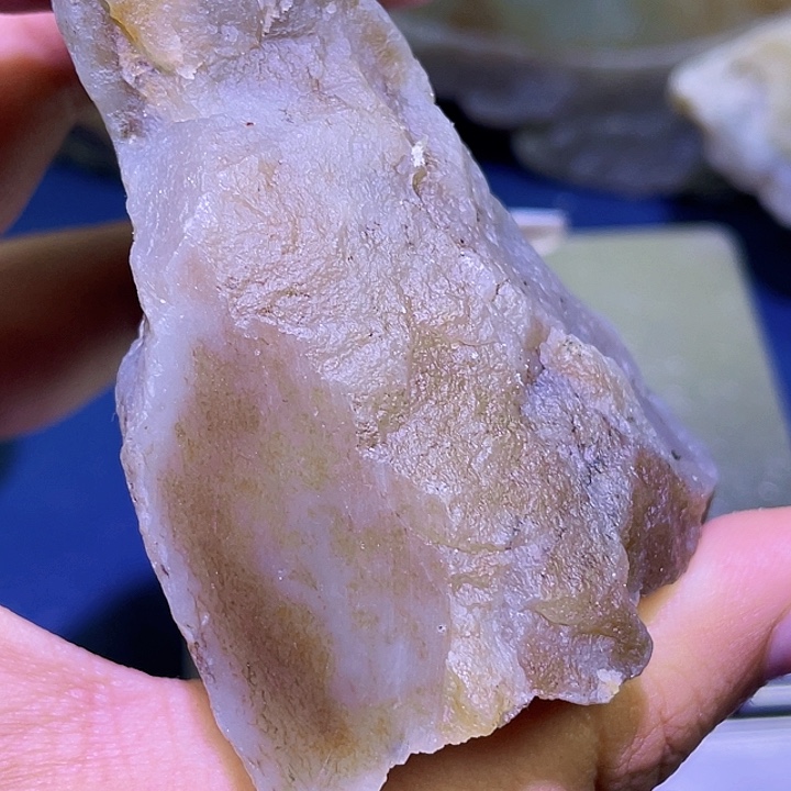 未镶嵌和田玉（糖玉）珠宝半成品