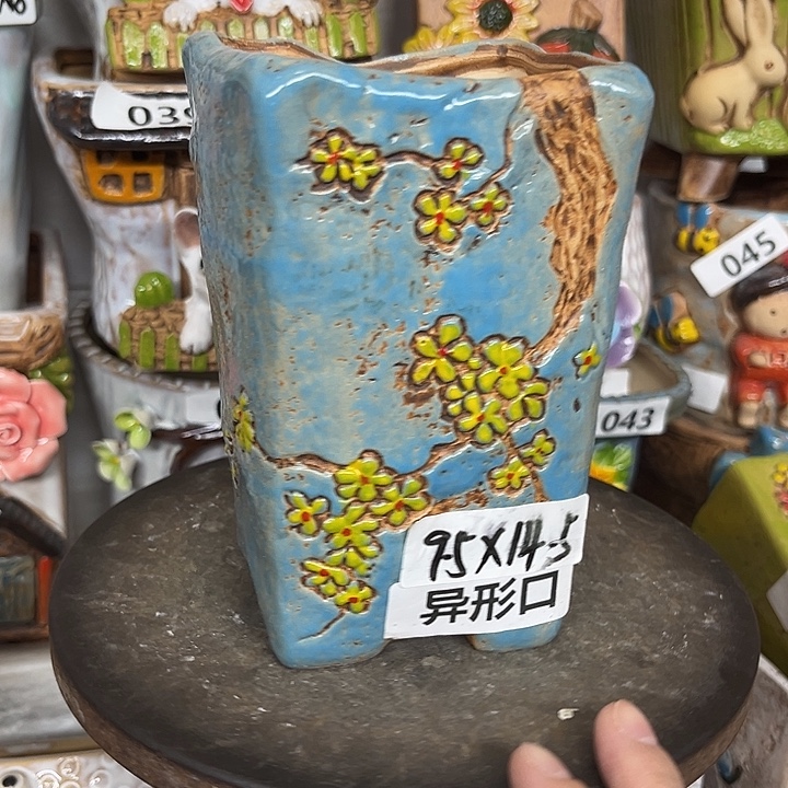 粗陶材质多肉花盆