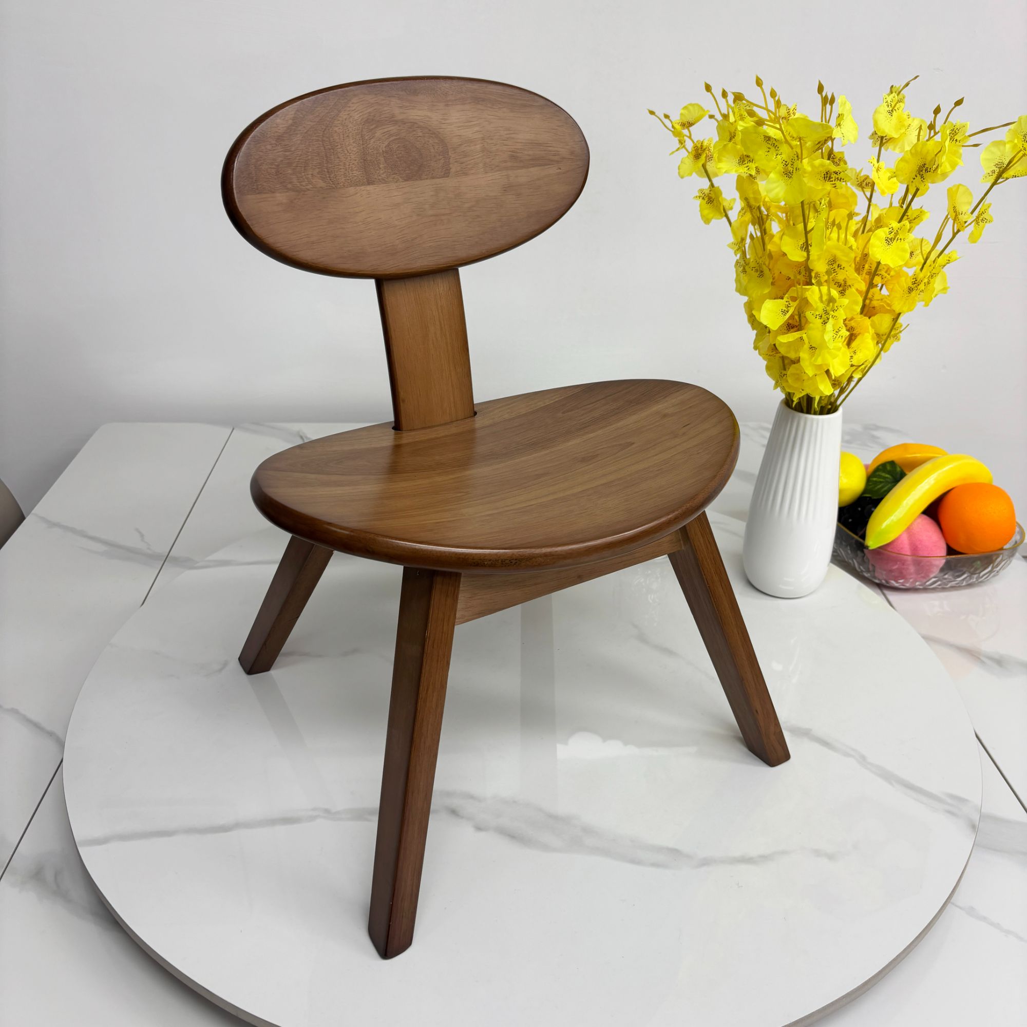 【两把起拍】胡桃色实木儿童椅 | 质感细腻造型圆润白蜡木儿童椅