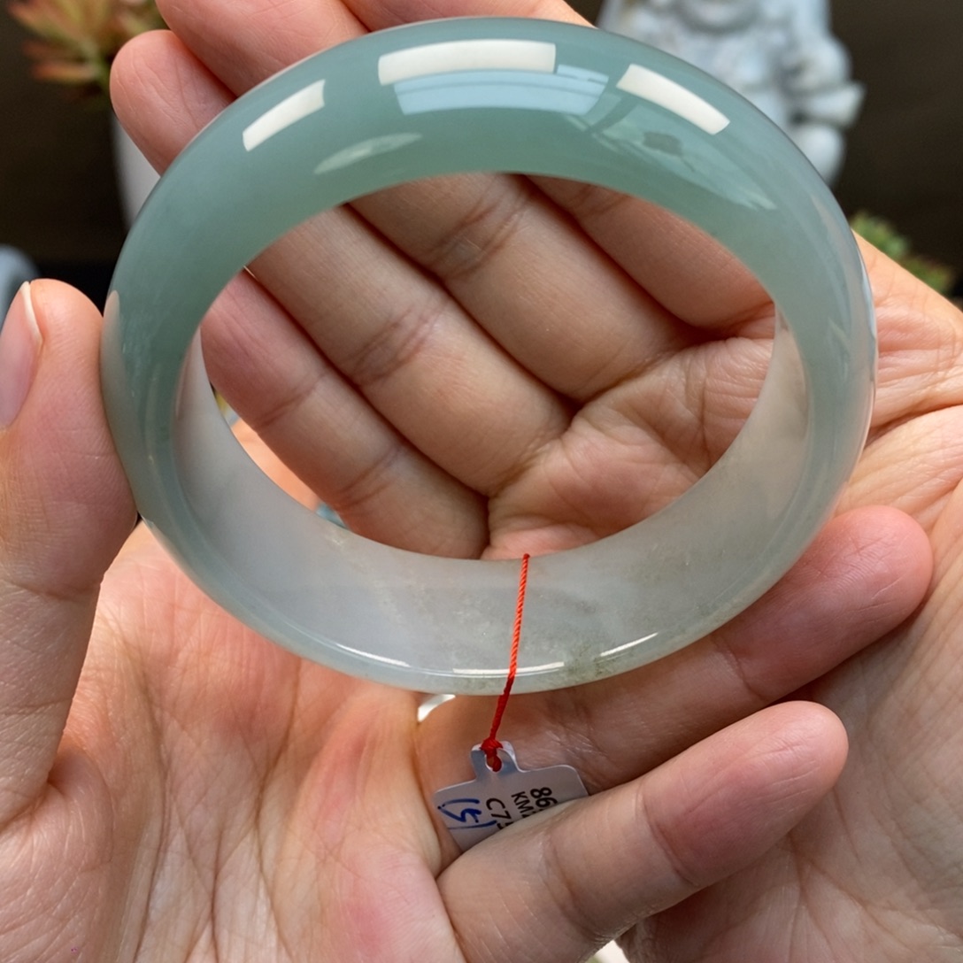 翡翠手镯未镶嵌月*星天然