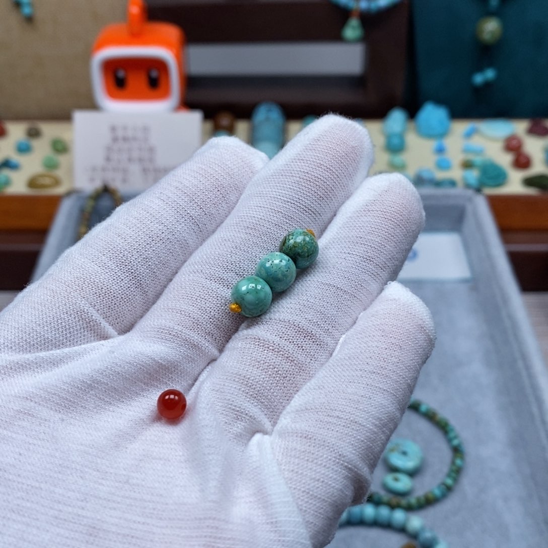 未镶嵌配饰南红玛瑙