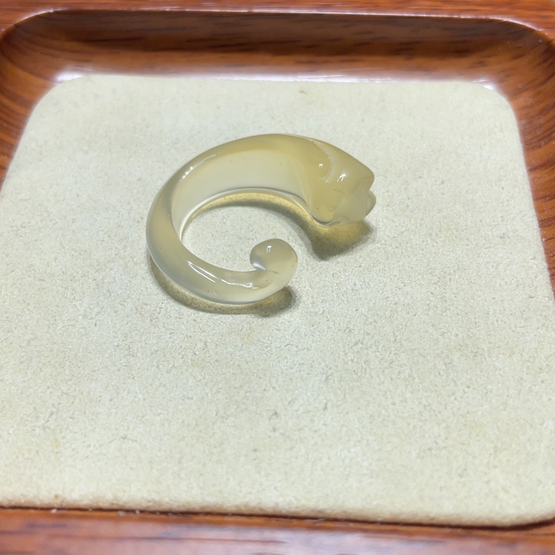 玛瑙/玉髓戒指未镶嵌