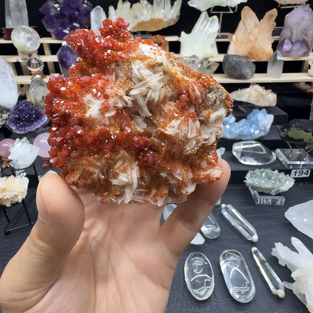 金****石材天然水晶摆件