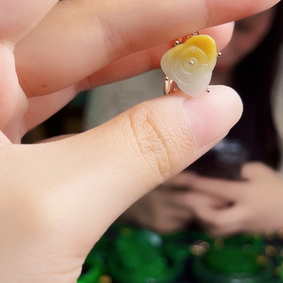 颈饰银S925镶嵌翡翠多样性