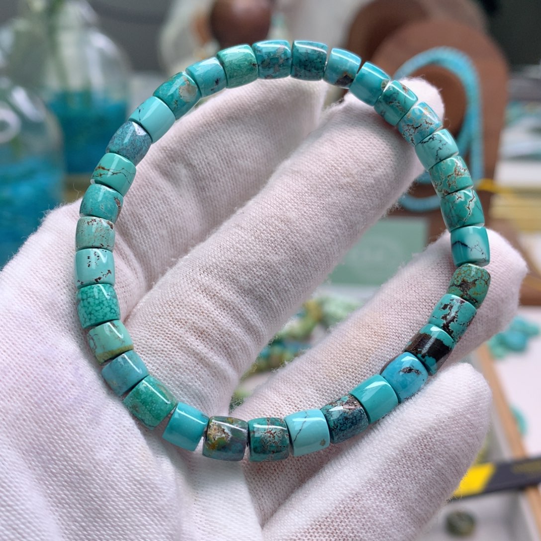 绿松石未镶嵌饰品