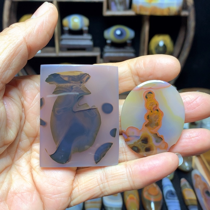 未镶嵌颈饰玛瑙/玉髓大***海