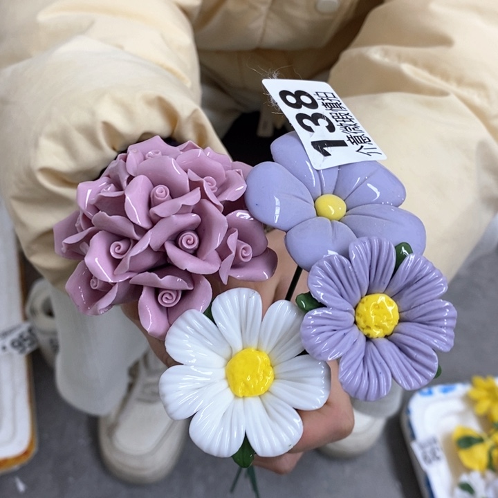 摆件陶瓷材料研究