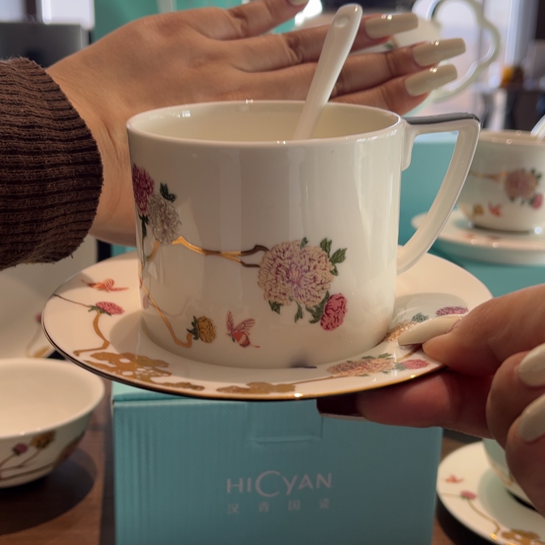 瓷片花开富贵东方大茶杯
