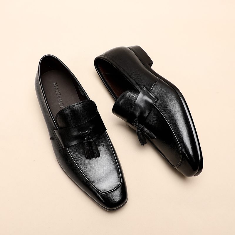 新款英伦商务休闲轻奢时尚百搭流苏乐福鞋舒适透气轻便一脚蹬男鞋