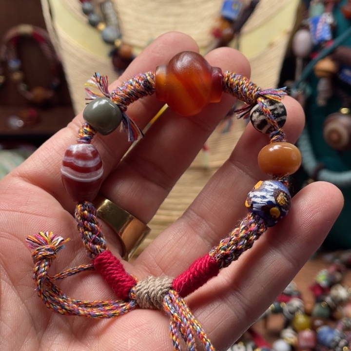 玛瑙/玉髓颈饰未镶嵌