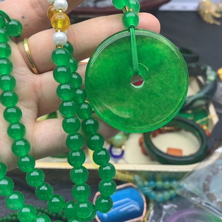 树脂制品吊坠尺寸