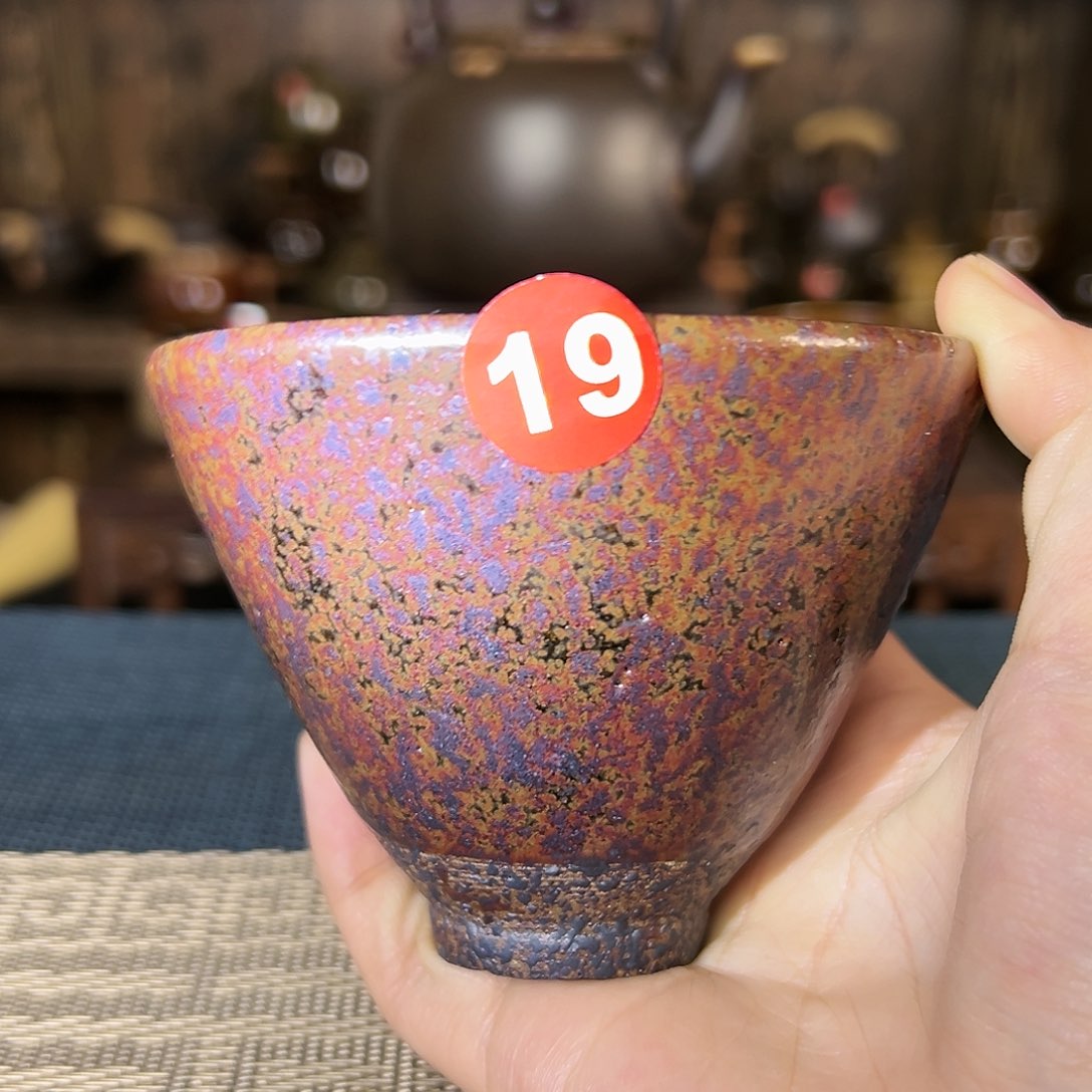 纯手工制作的紫金色