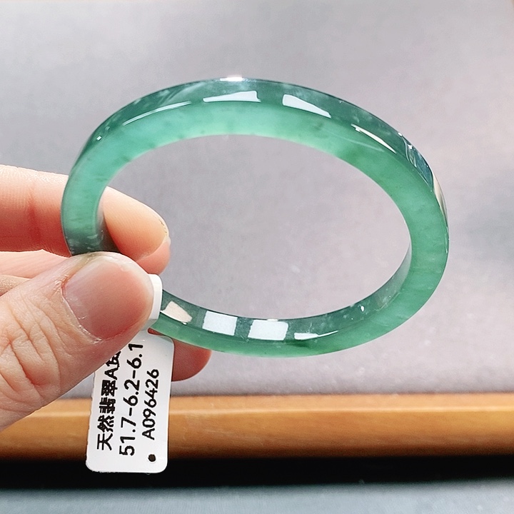 【闪购商品】翡翠手镯（圆镯）未镶嵌