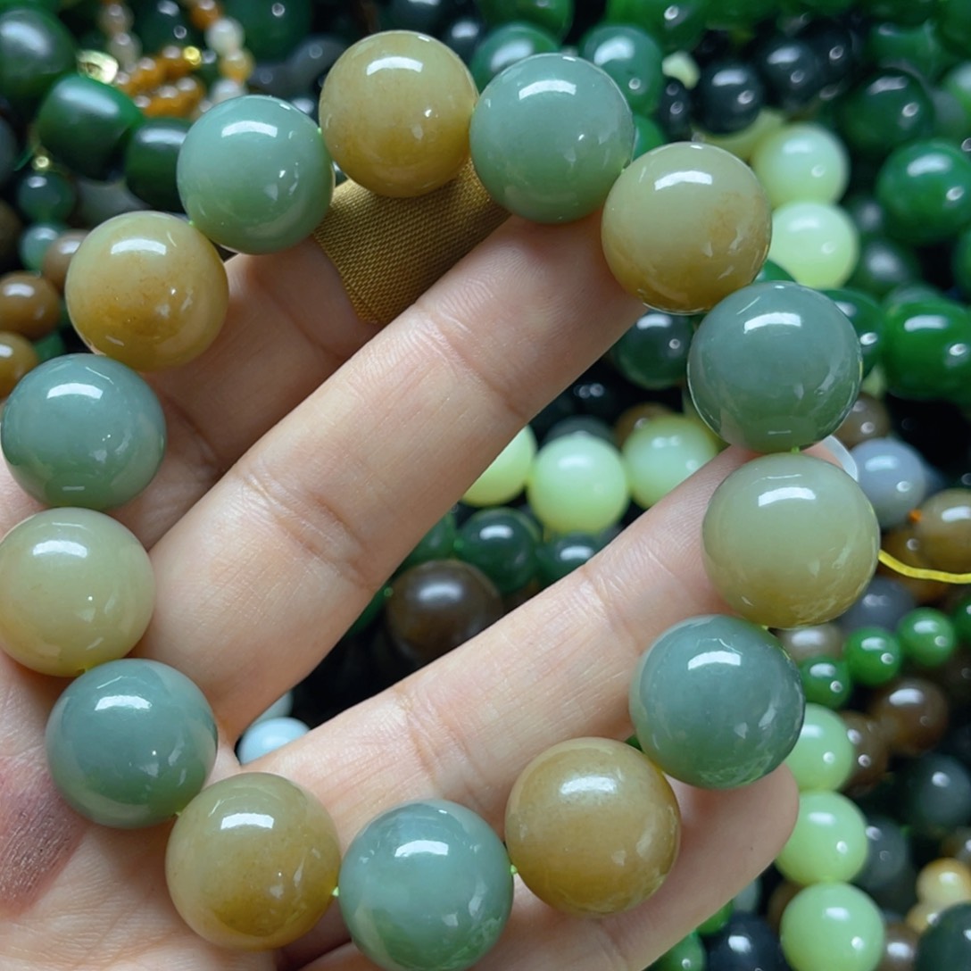 足铂镶嵌手链和田玉