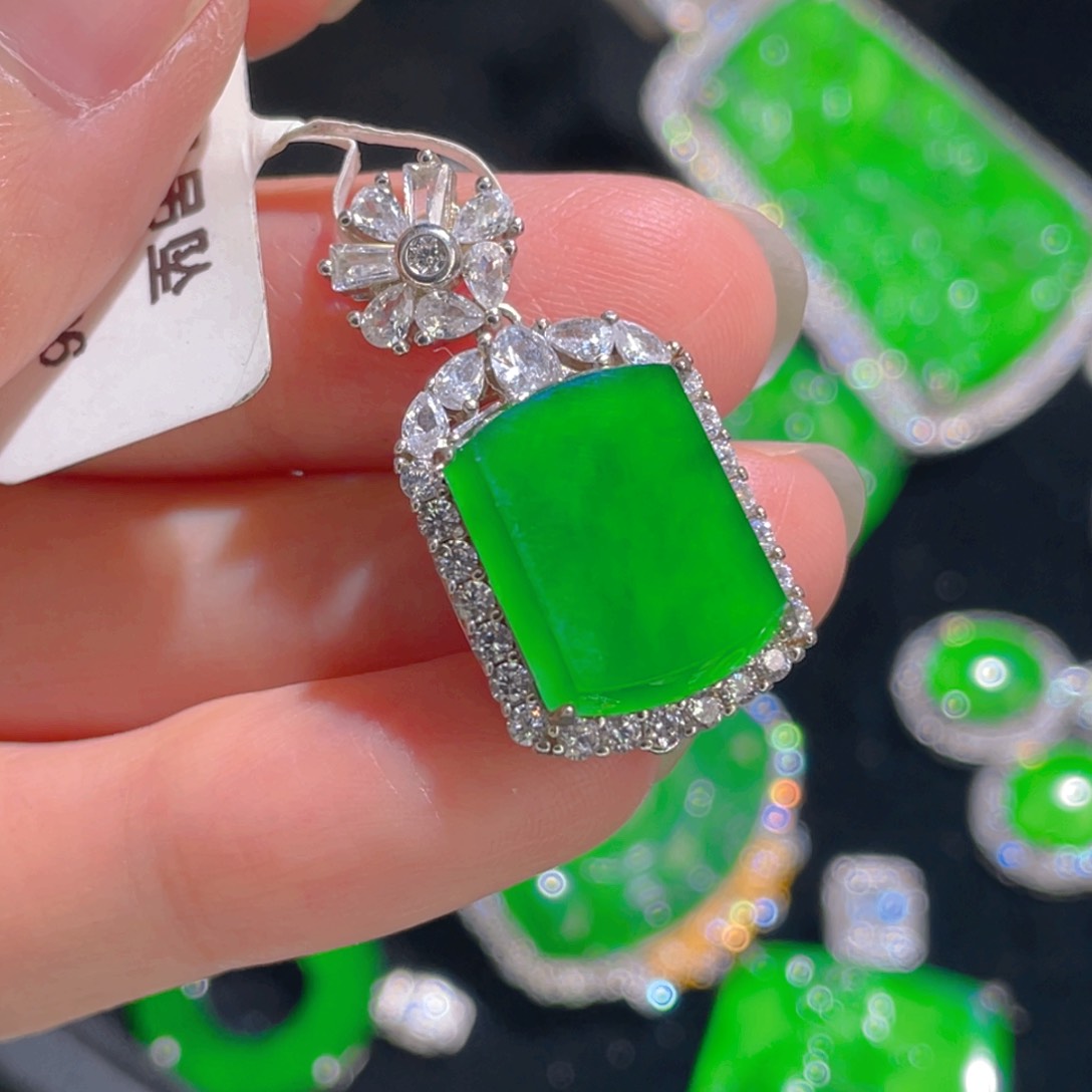 翡翠吊坠(不含链)银S925镶嵌