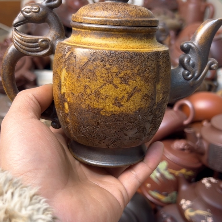 紫砂茶壶紫砂壶划痕 