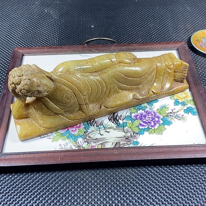 紫砂其他。           扮**虎