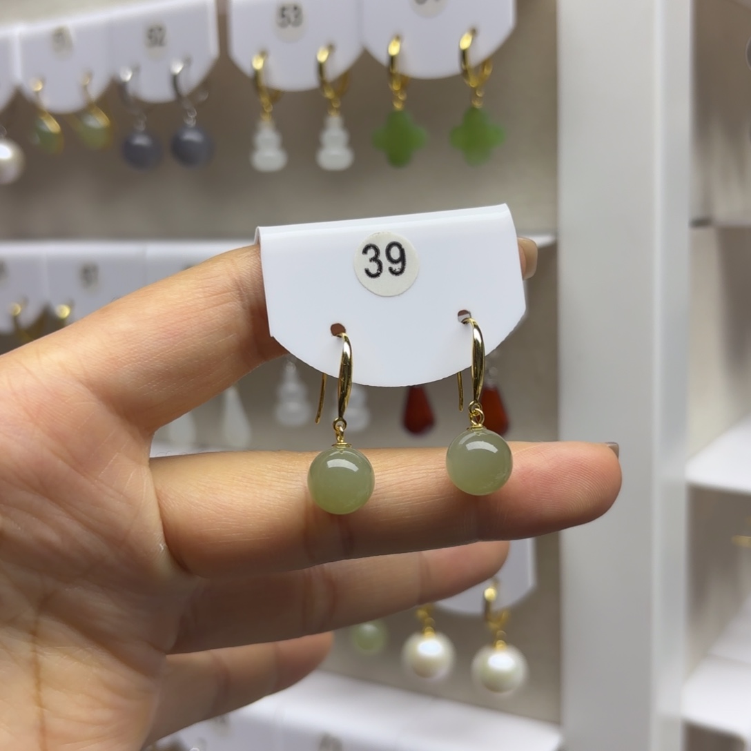 和田玉银S925镶嵌耳饰