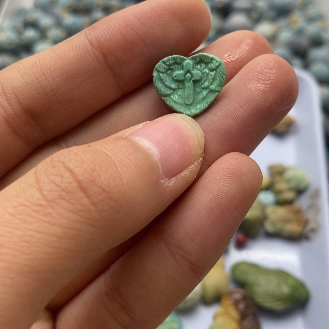 绿松石未镶嵌配饰