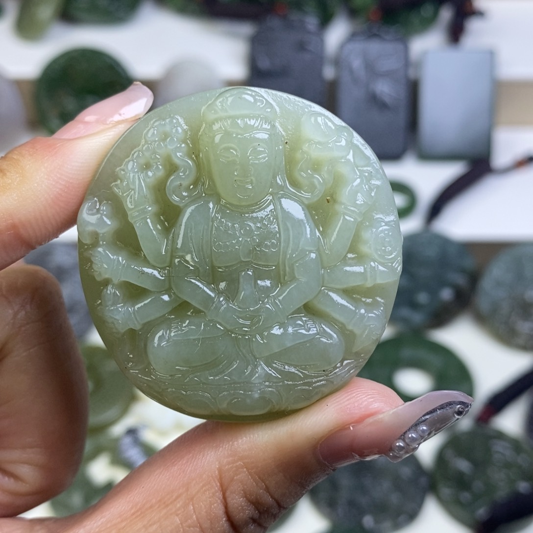 和田玉吊坠未镶嵌