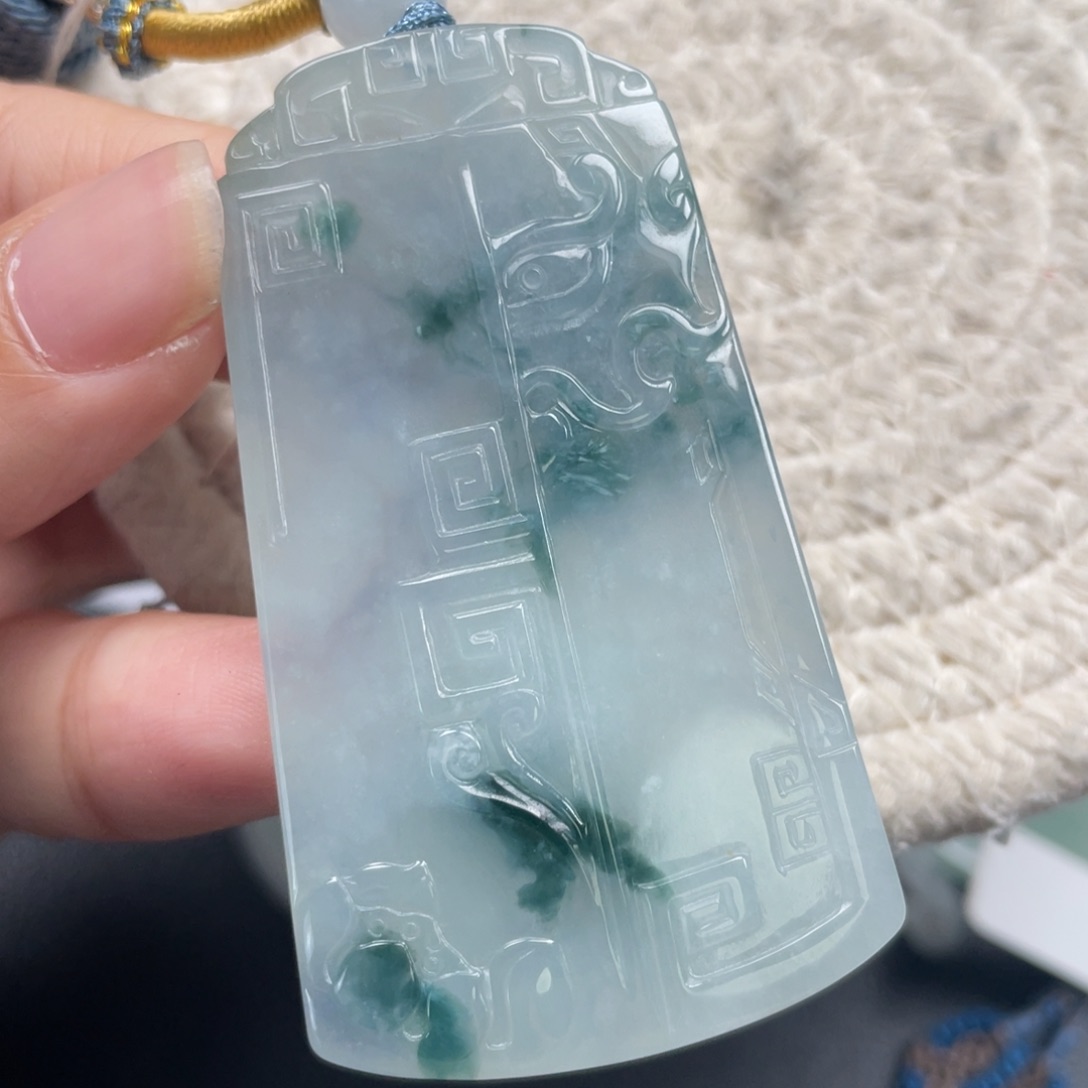 翡翠未镶嵌颈饰天然A货缅甸翡翠