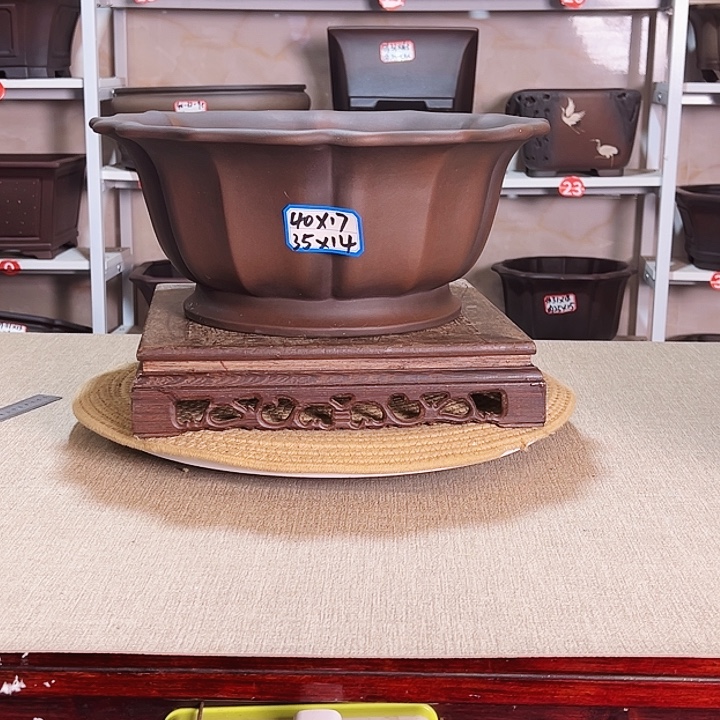 紫砂花盆紫砂花盆