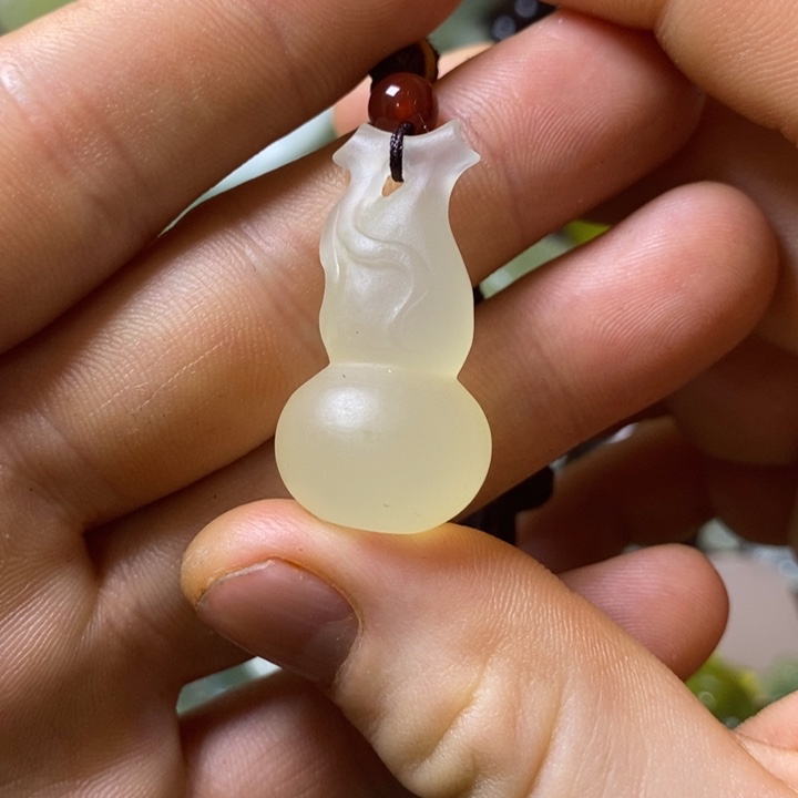 岫玉岫玉颈饰未镶嵌