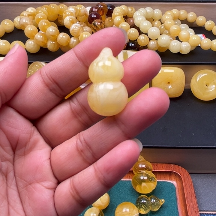 风****琥珀未镶嵌珠宝奇石M158号分单同一个