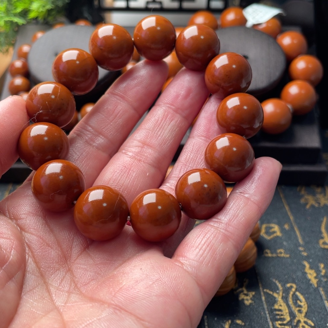 大***齐吊坠橄榄核橄榄1.7