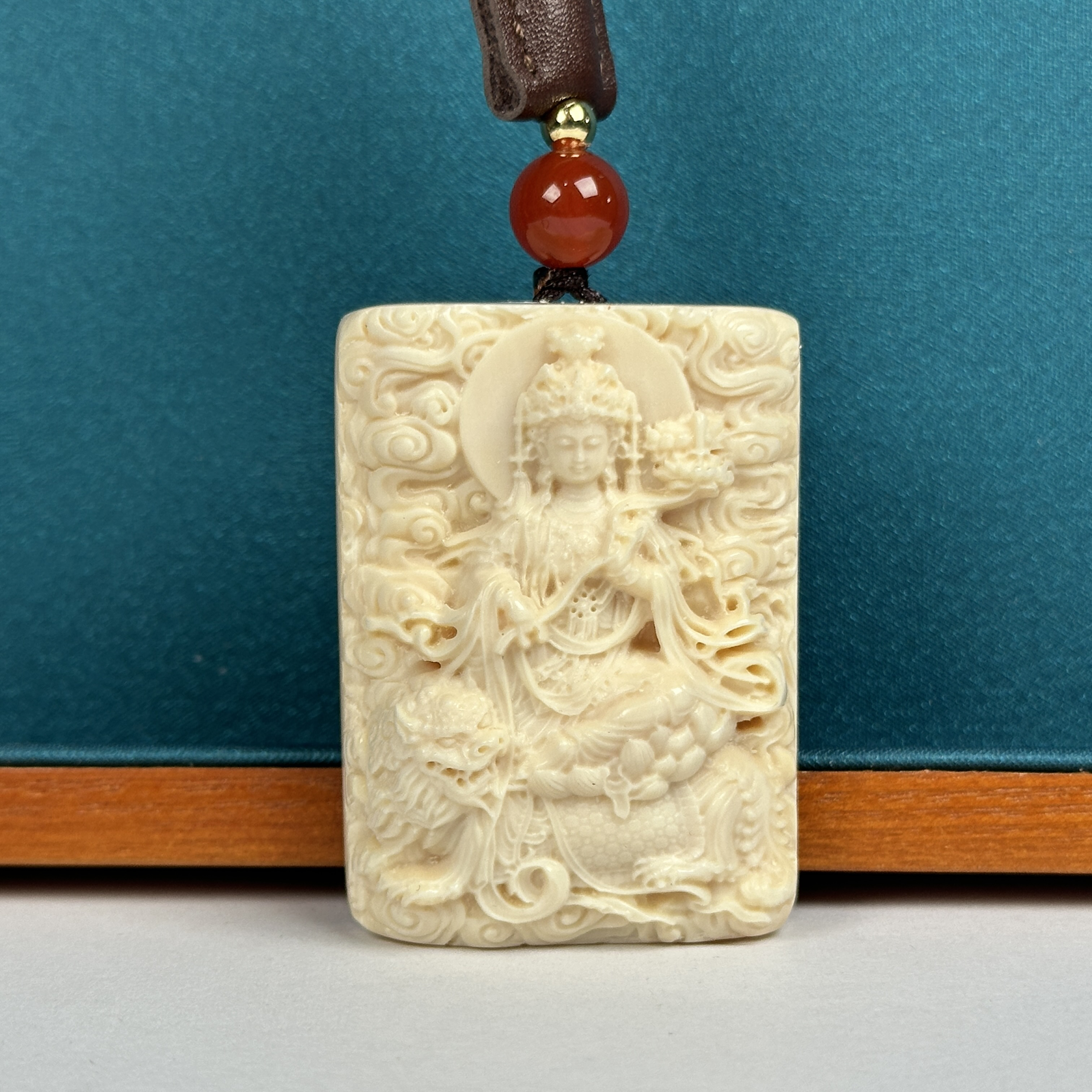 H89-83天然猛犸牙 雕刻牌31*43*13mm一物一图 假一罚十