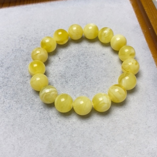 蜜蜡裸石未镶嵌手串