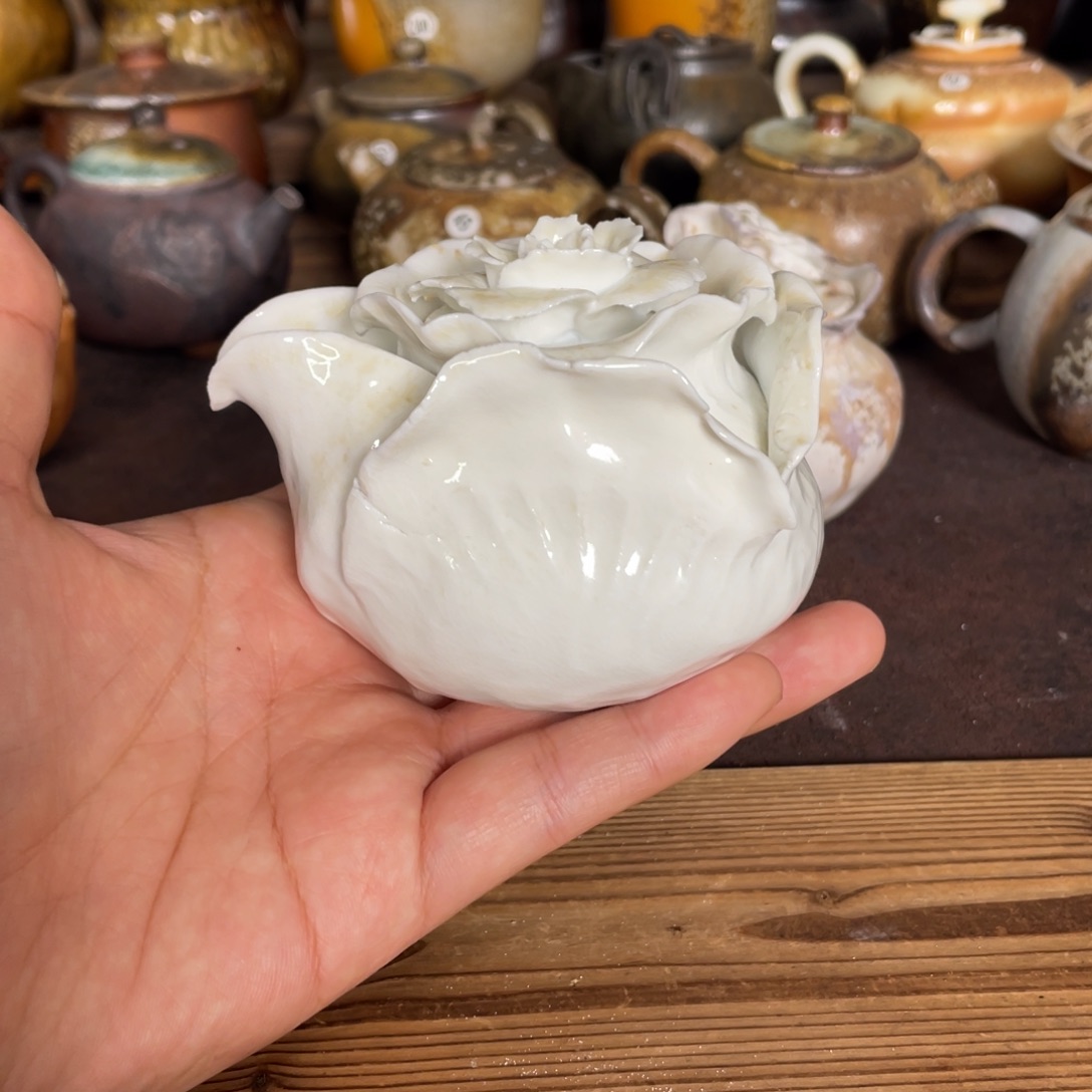 海****硬白玫瑰。高白。 柴烧